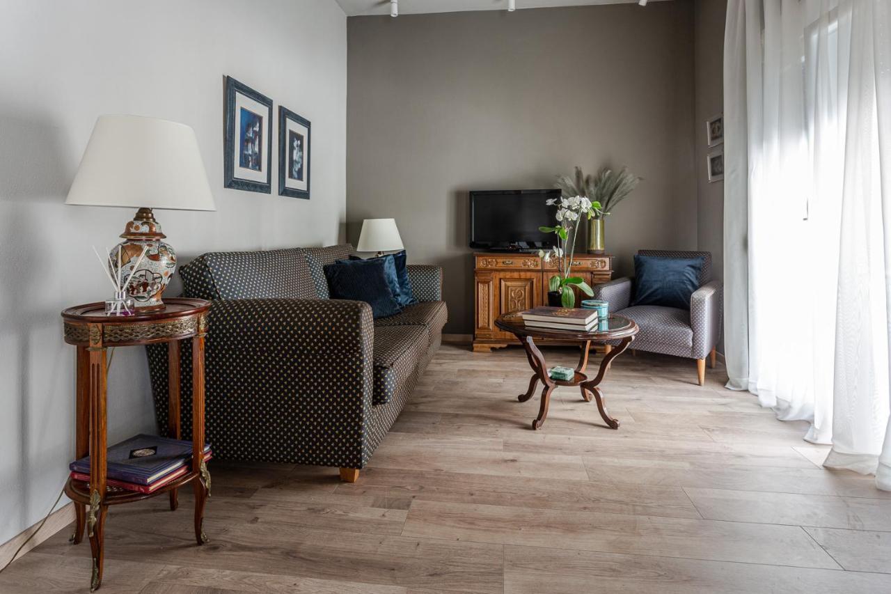 The Beetle House Apartment Volos Bagian luar foto